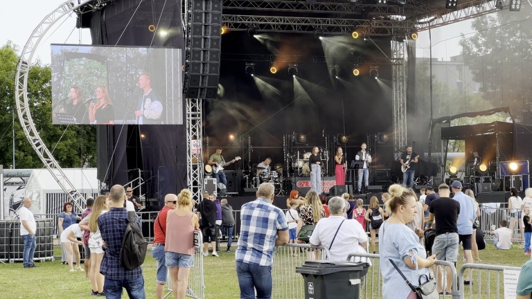 W Turku disco polo na cenzurowanym. Święto miasta i gminy na rockową nutę