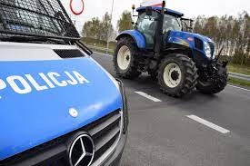 Utrudnienia na autostradzie A2 w powiecie kolskim. Protest rolników